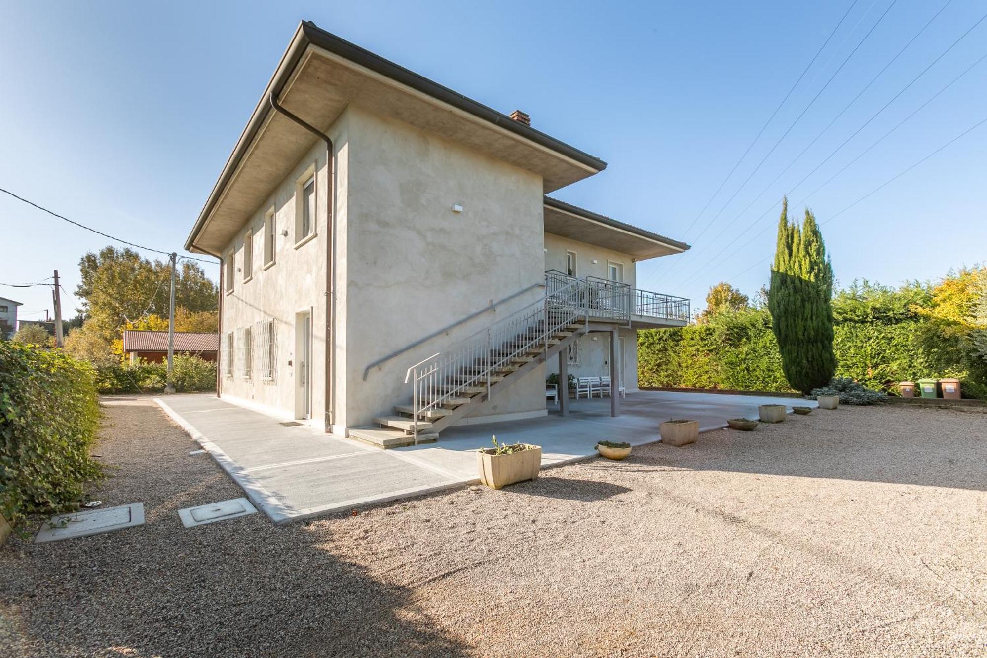 Ferienwohnung Bed Gold Castelnuovo del Garda Exterior foto