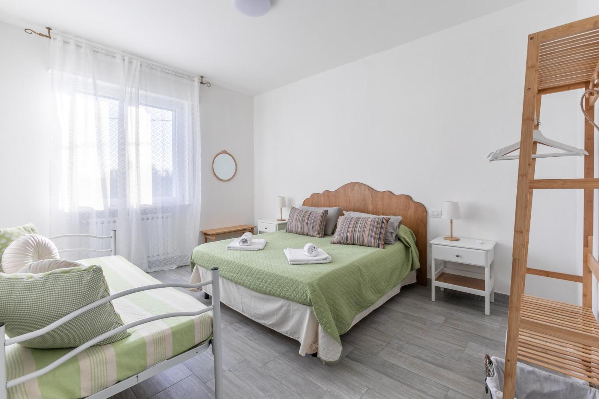 Ferienwohnung Bed Gold Castelnuovo del Garda Exterior foto